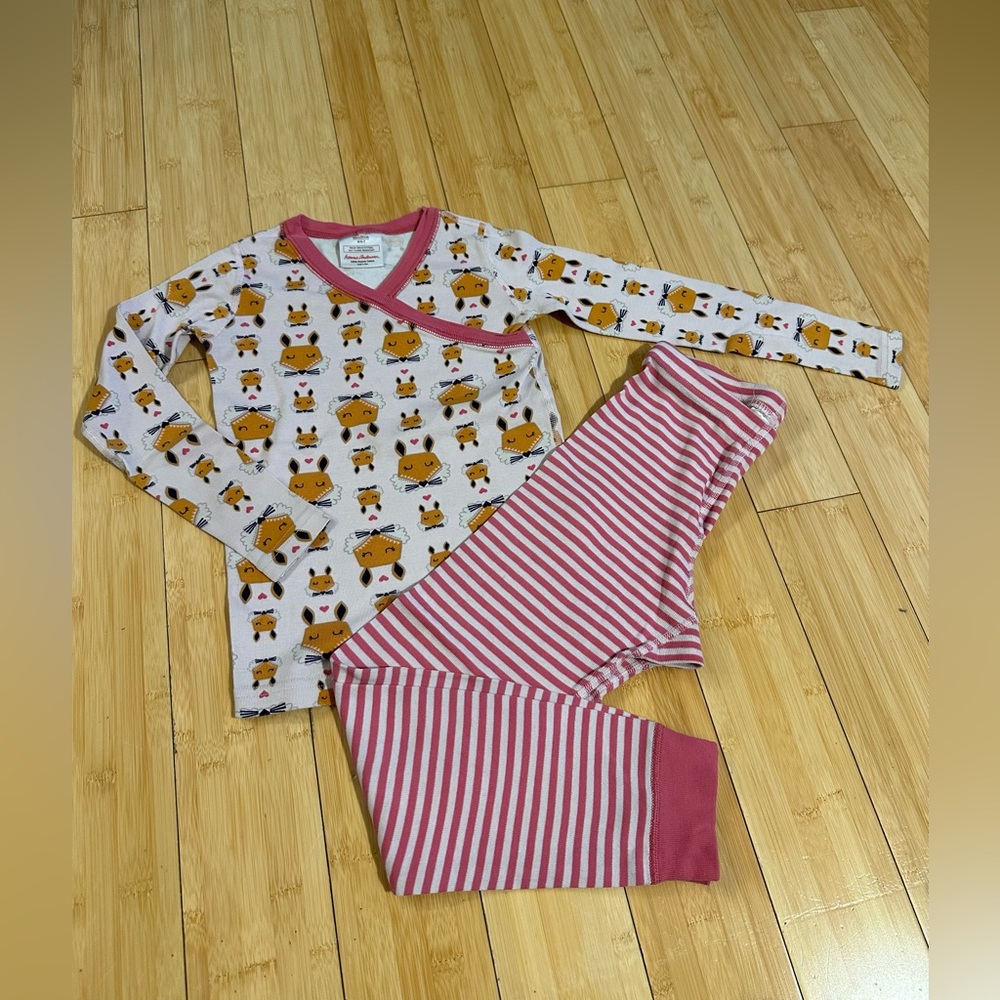 Bundle of two pj sets size 6